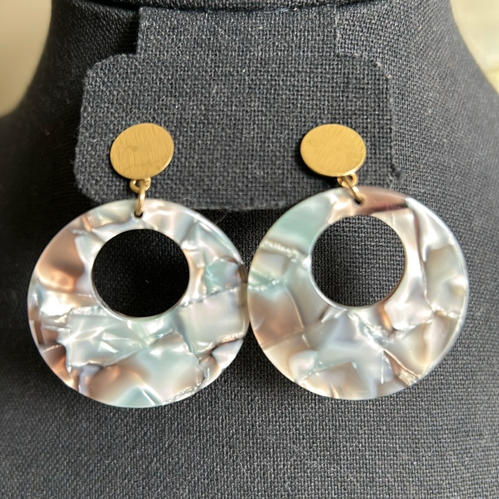 Abalone Look Post Earrings